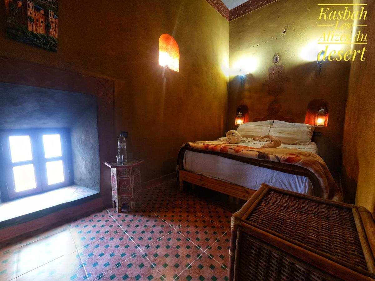 Kasbah Les Alizes Du Desert 姆哈米德 外观 照片