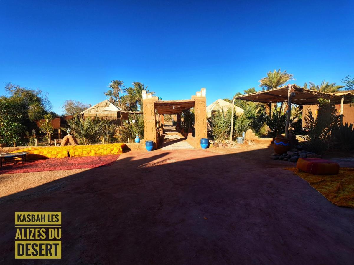 Kasbah Les Alizes Du Desert 姆哈米德 外观 照片
