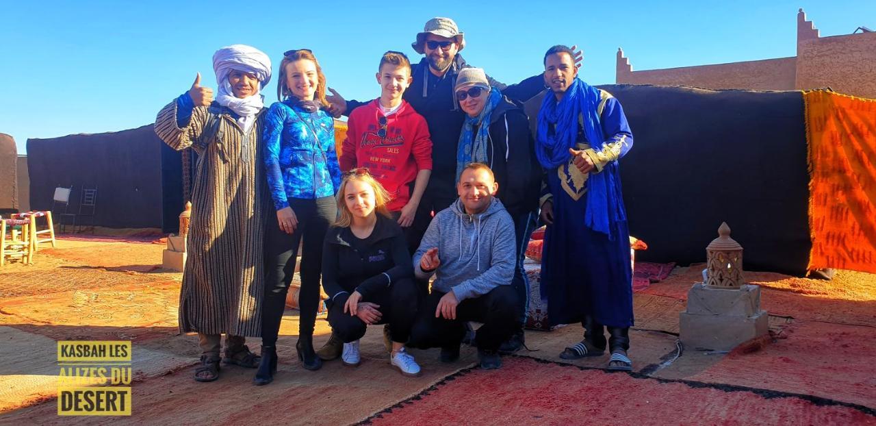 Kasbah Les Alizes Du Desert 姆哈米德 外观 照片