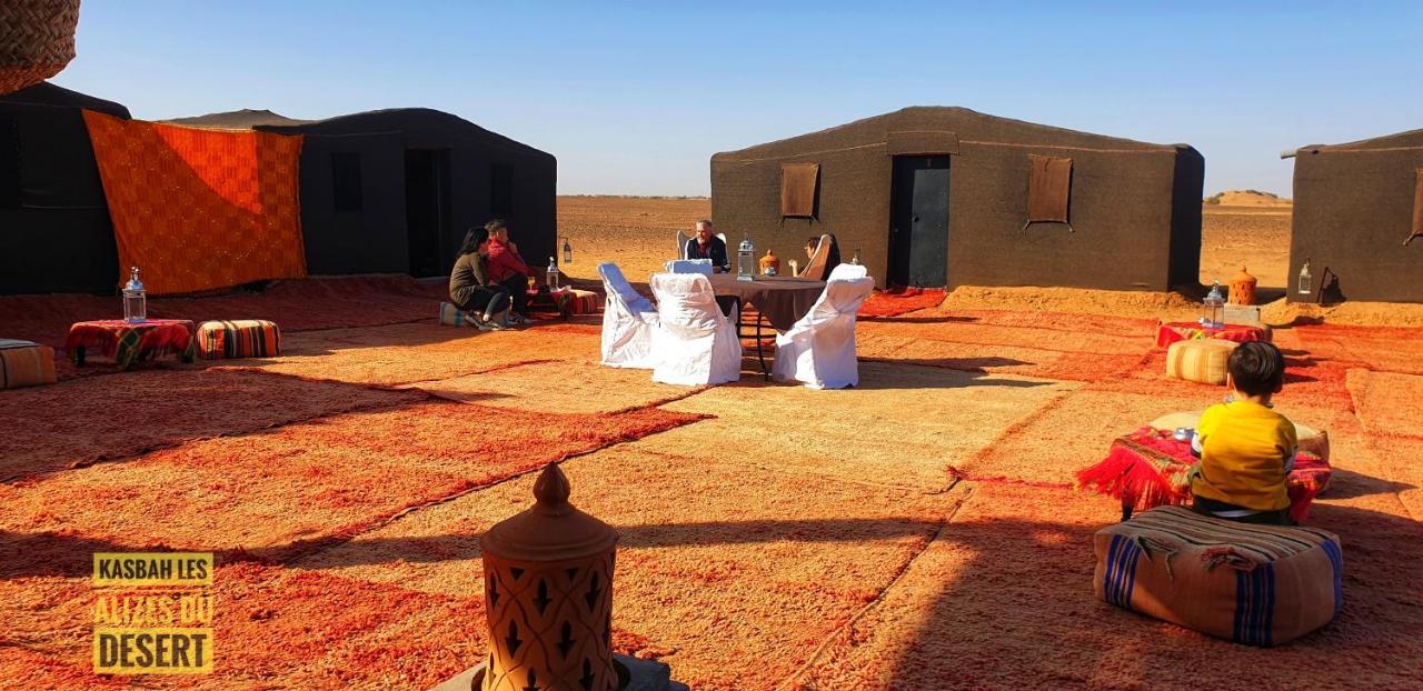 Kasbah Les Alizes Du Desert 姆哈米德 外观 照片