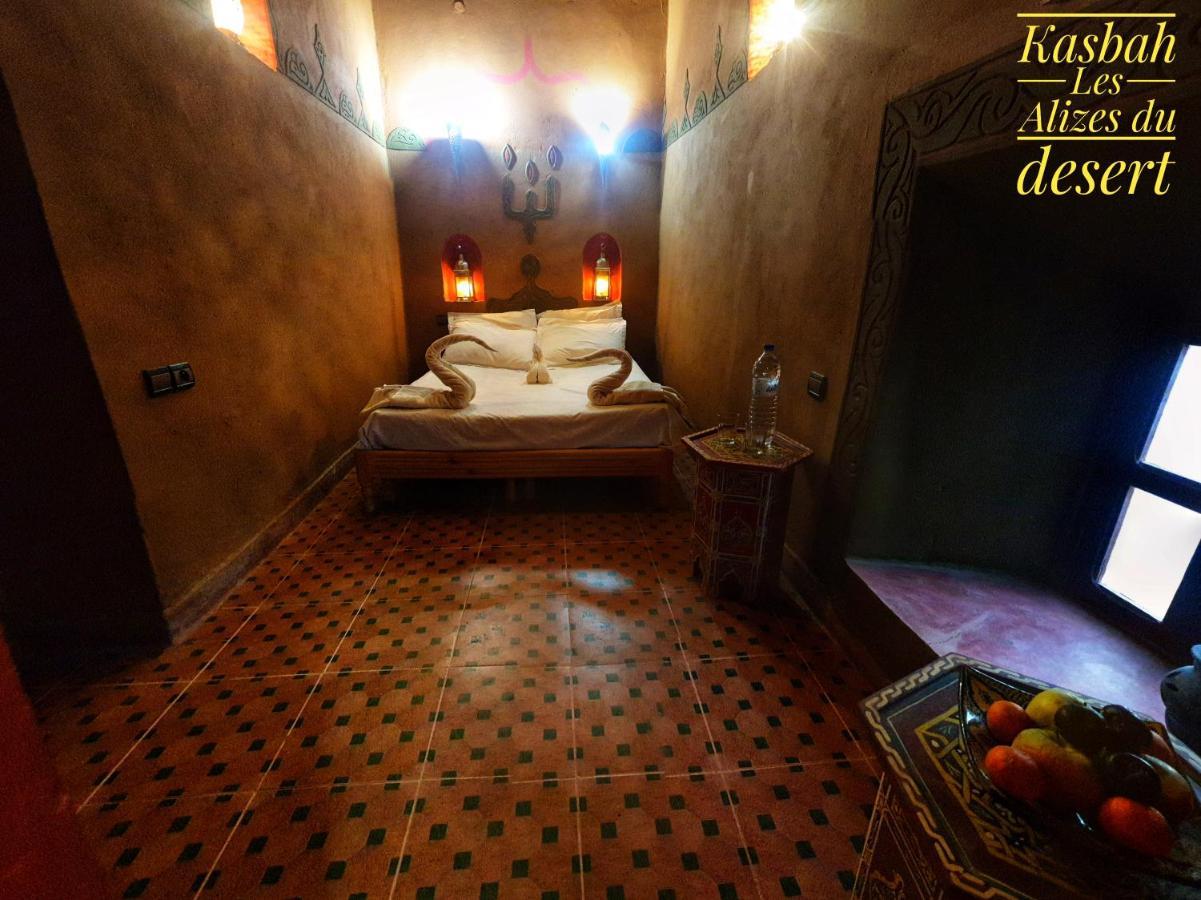 Kasbah Les Alizes Du Desert 姆哈米德 外观 照片