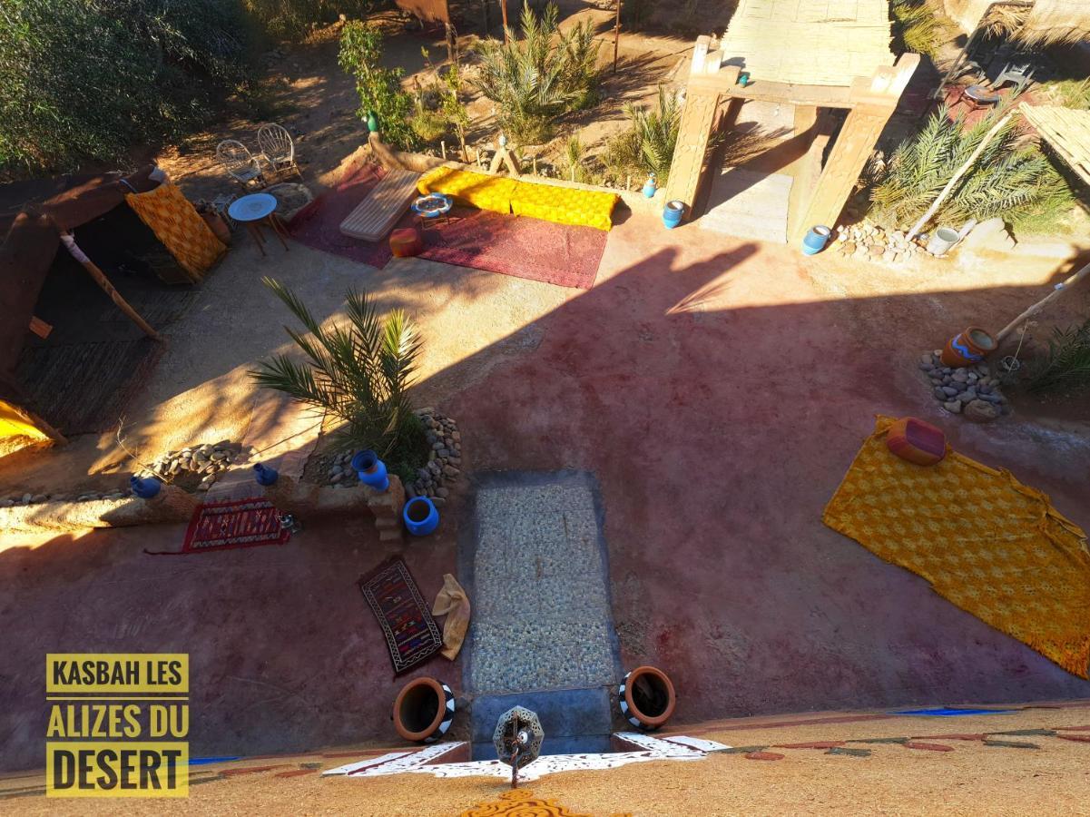Kasbah Les Alizes Du Desert 姆哈米德 外观 照片