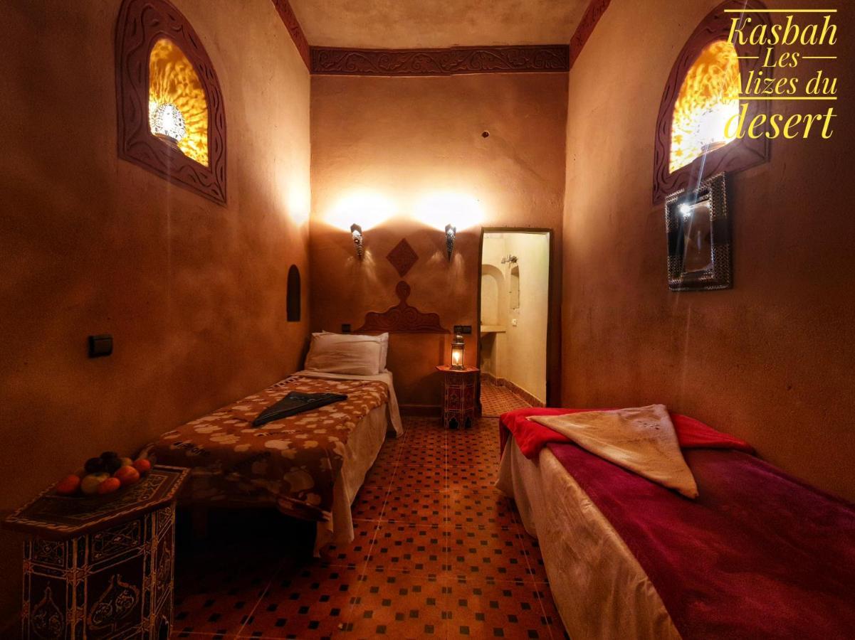 Kasbah Les Alizes Du Desert 姆哈米德 外观 照片